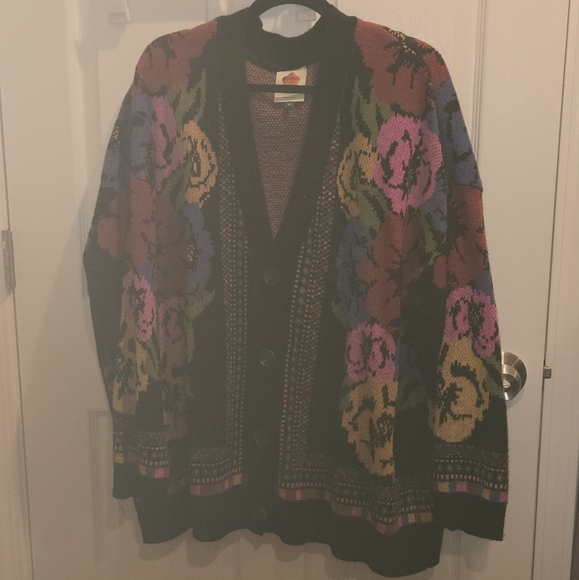 LIKE NEW FARM RIO - Picture 1 of 2